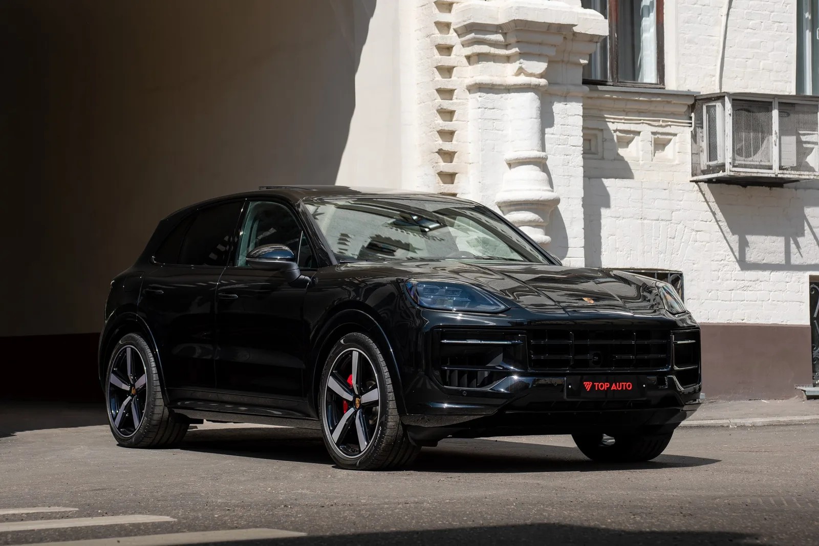Porsche Cayenne S 4.0 AT — фото 1 из 23